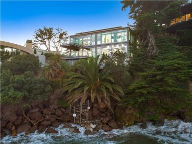 Oceanfront Luxury Malibu Home